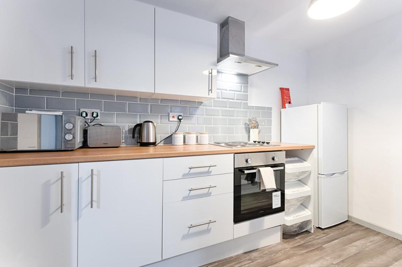 City Centre, Parking, Smart Tv'S In All Rooms Swansea Exterior photo
