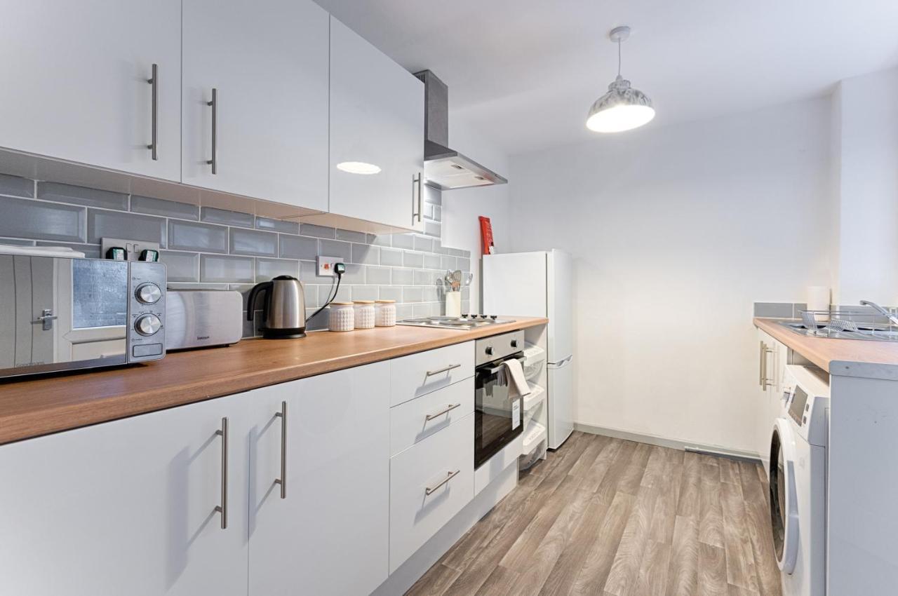 City Centre, Parking, Smart Tv'S In All Rooms Swansea Exterior photo